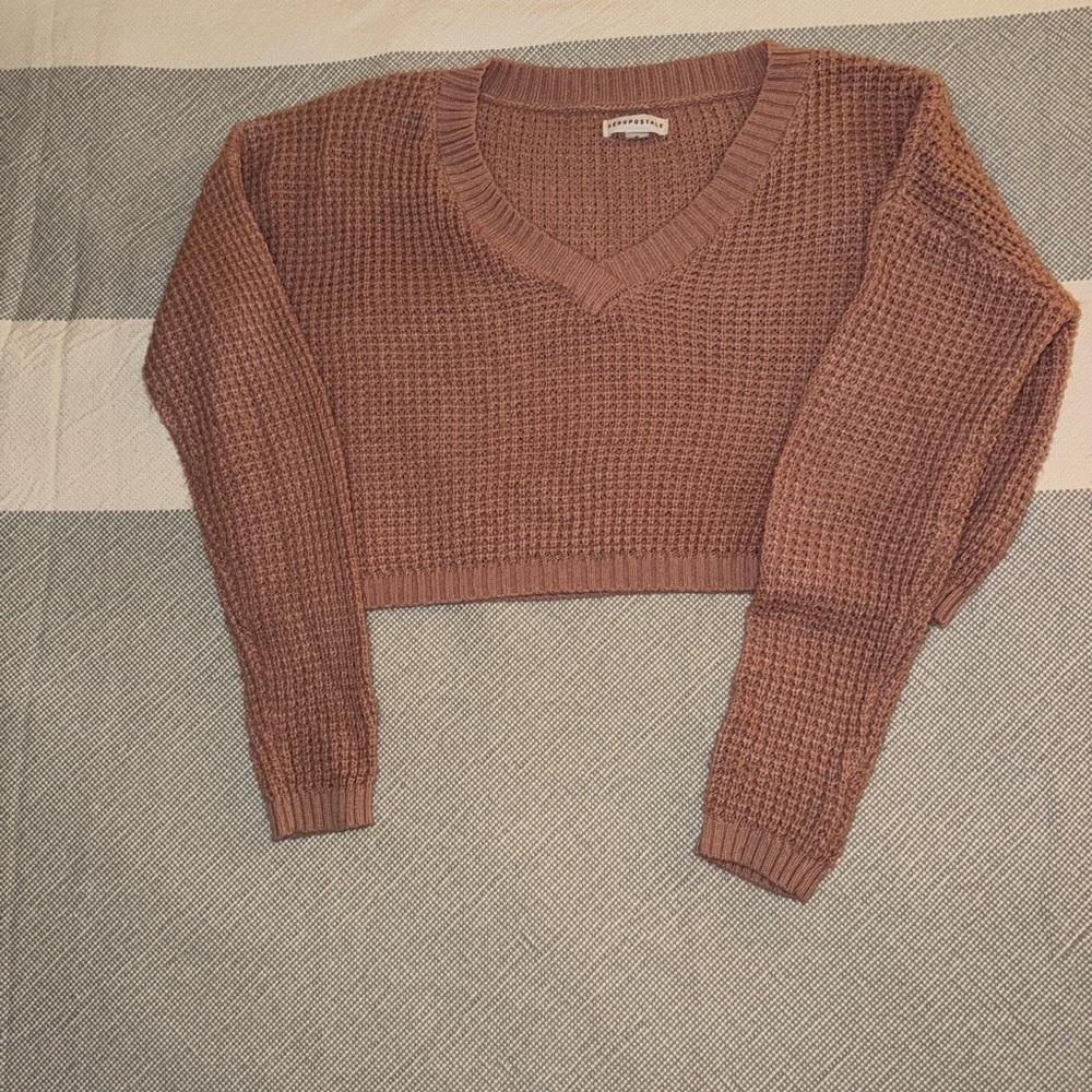 Light pink cropped sweater